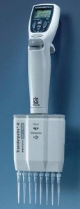BRAND Transferpette multichannel, electronic pipette BR705429-1EA